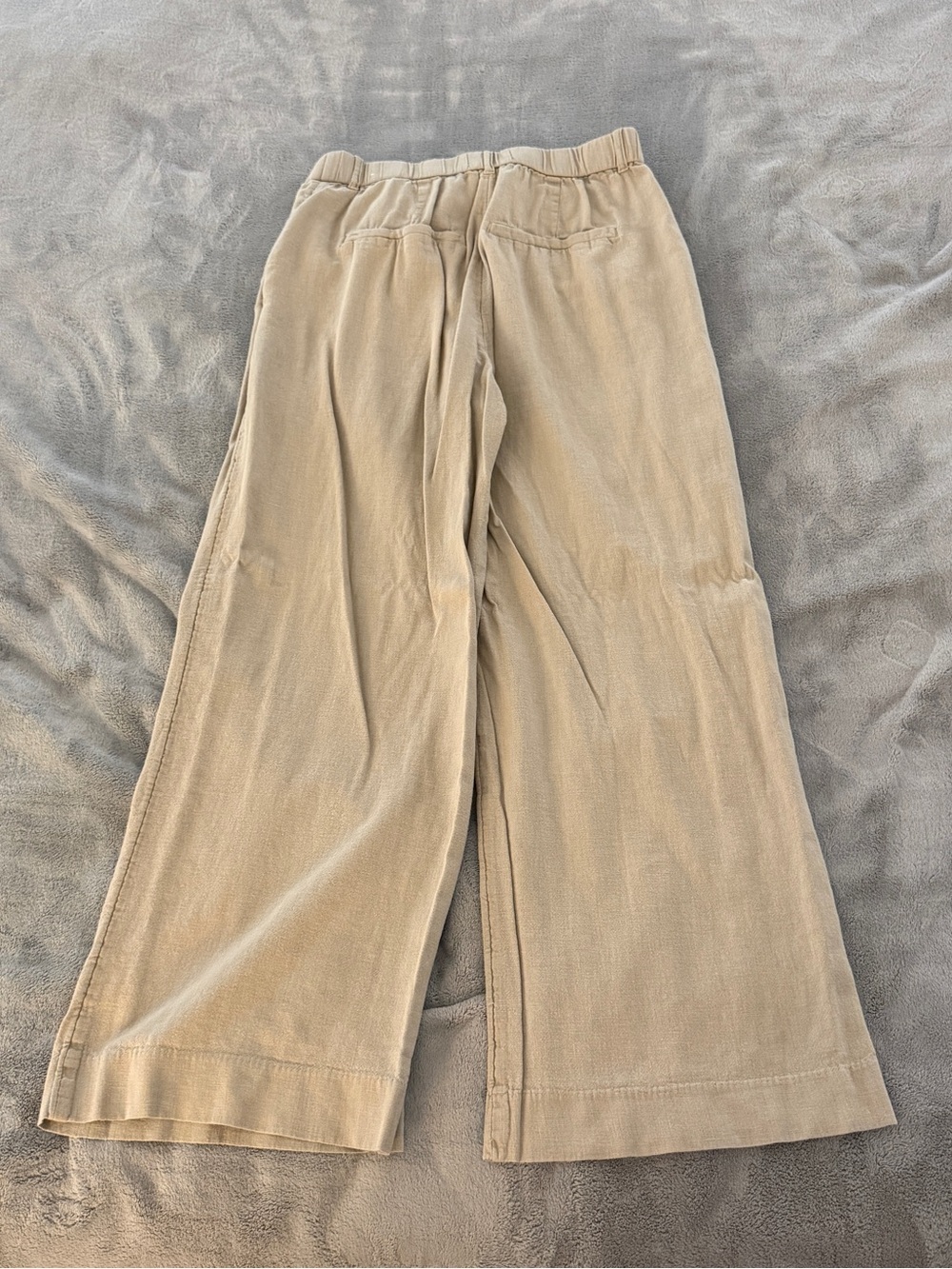 Abercrombie & Fitch Taupe Wide-Leg Pleated Trousers Size M - Picture 6 of 6
